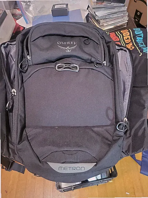 Osprey Metron 24 Black OS Commuter Bike Multi Compartment Backpack