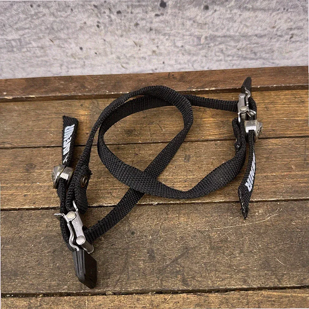 Vintage Avenir Bicycle Toe Clip Pedal Straps Pair Black Nylon Cam Cycling 90s